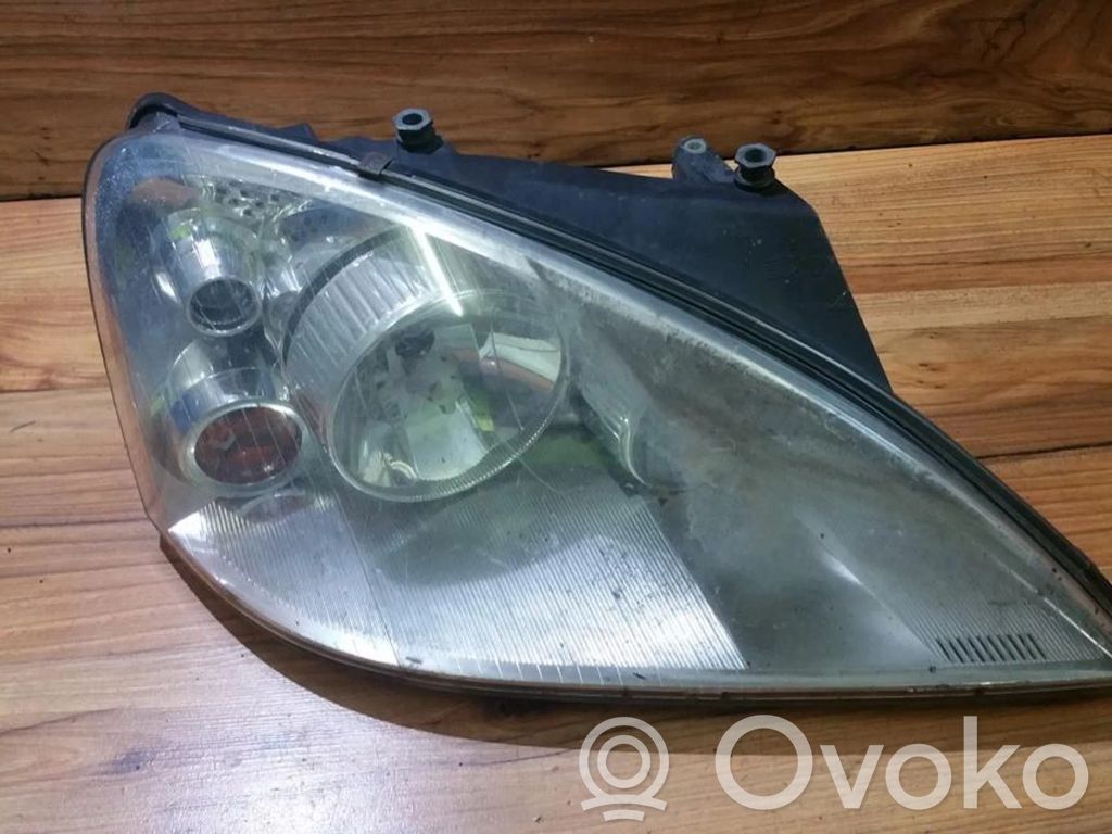 Ford Galaxy Headlight/headlamp 
