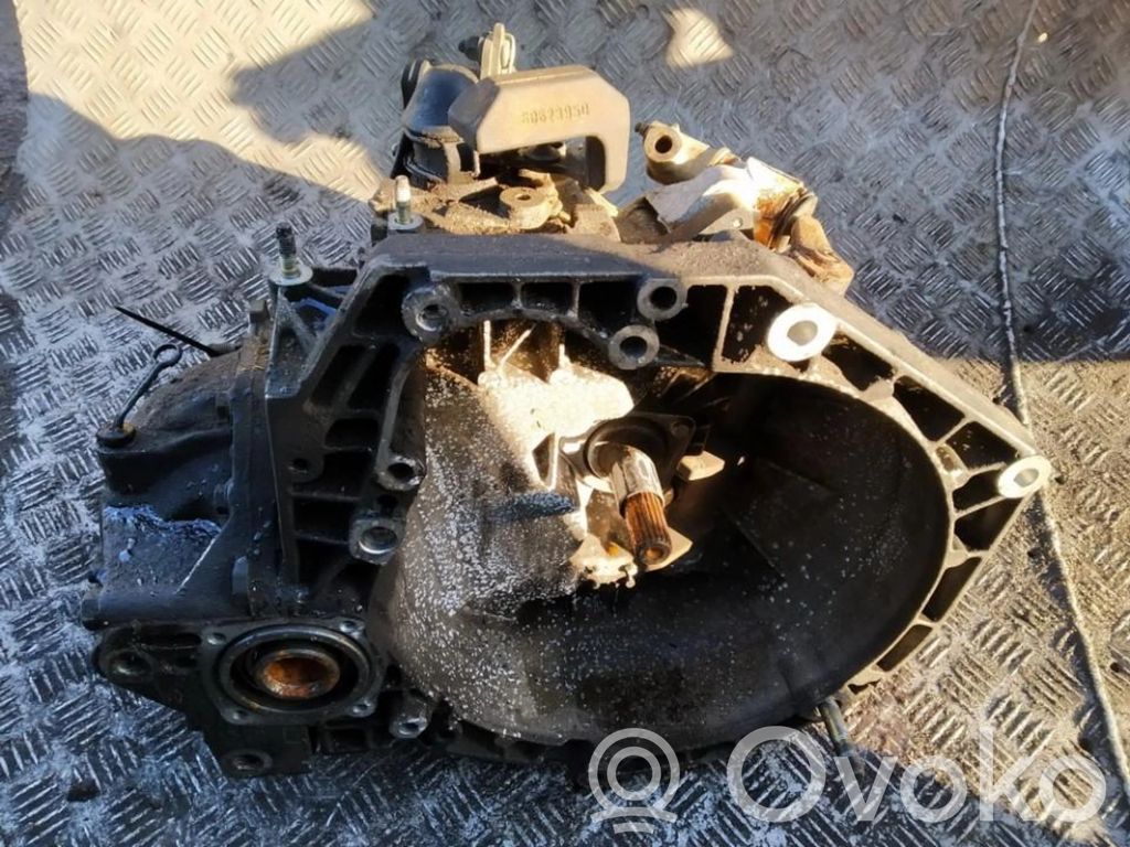 Alfa Romeo 156 Manualna 5-biegowa skrzynia biegów 