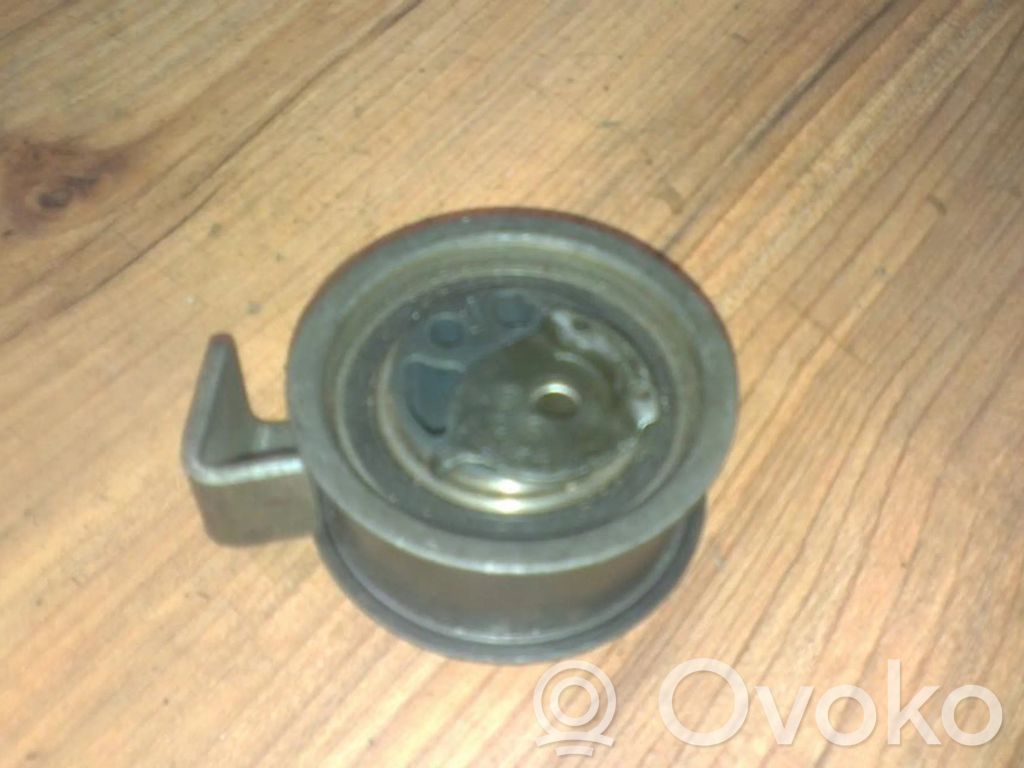 Volkswagen PASSAT B5.5 Tensor de correa del alternador 