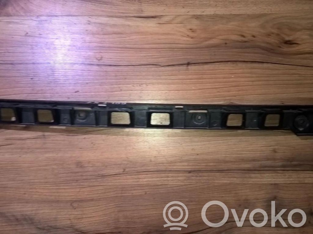 Volkswagen Golf Plus Staffa di rinforzo montaggio del paraurti posteriore 
