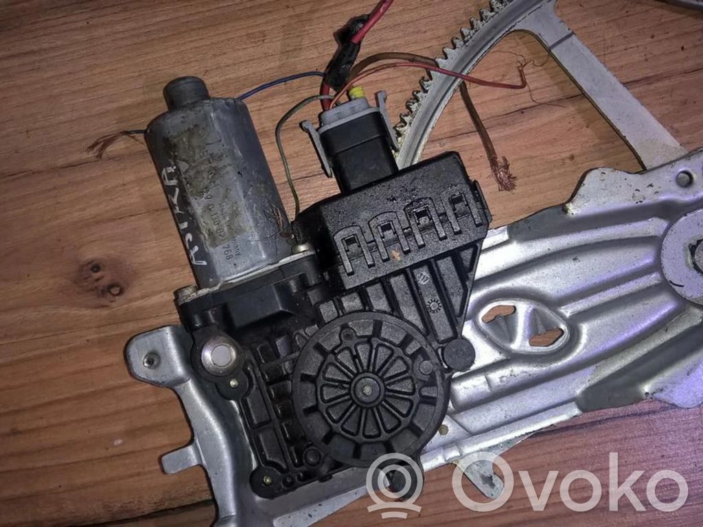 Opel Astra G Motorino alzacristalli della portiera anteriore