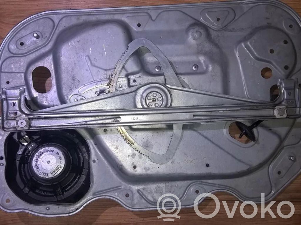 Ford Focus Regulador con motor de la ventanilla de la puerta corredera 
