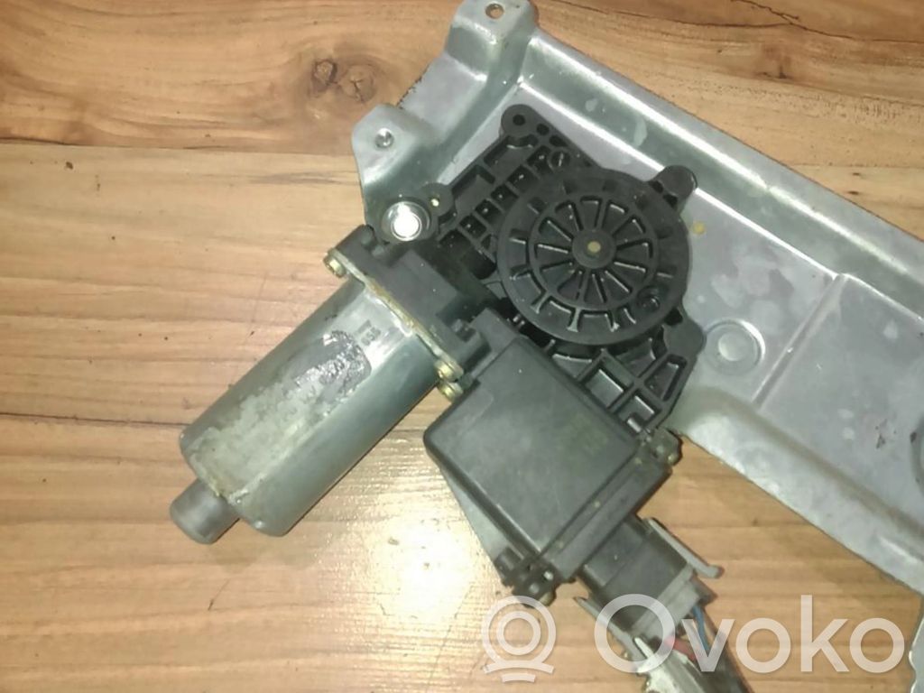 Opel Vectra B Motorino alzacristalli della portiera anteriore