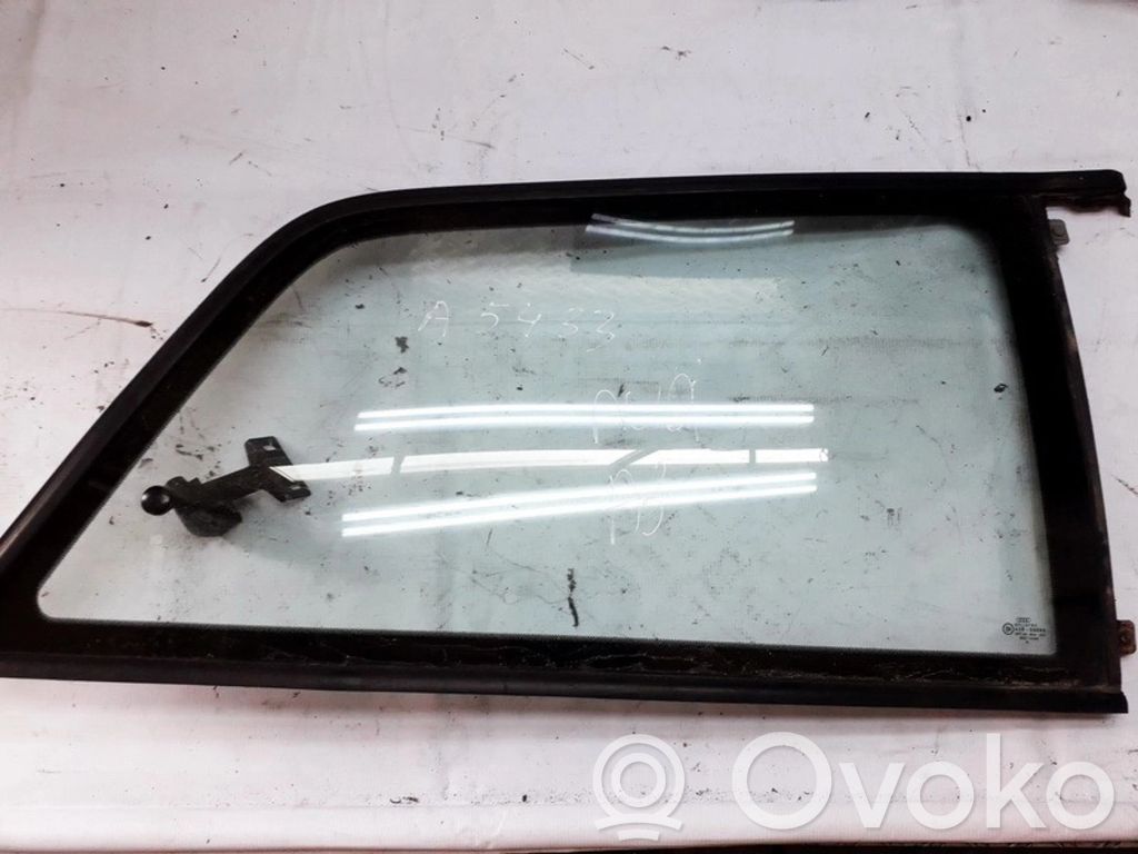 Vidrio lateral trasero