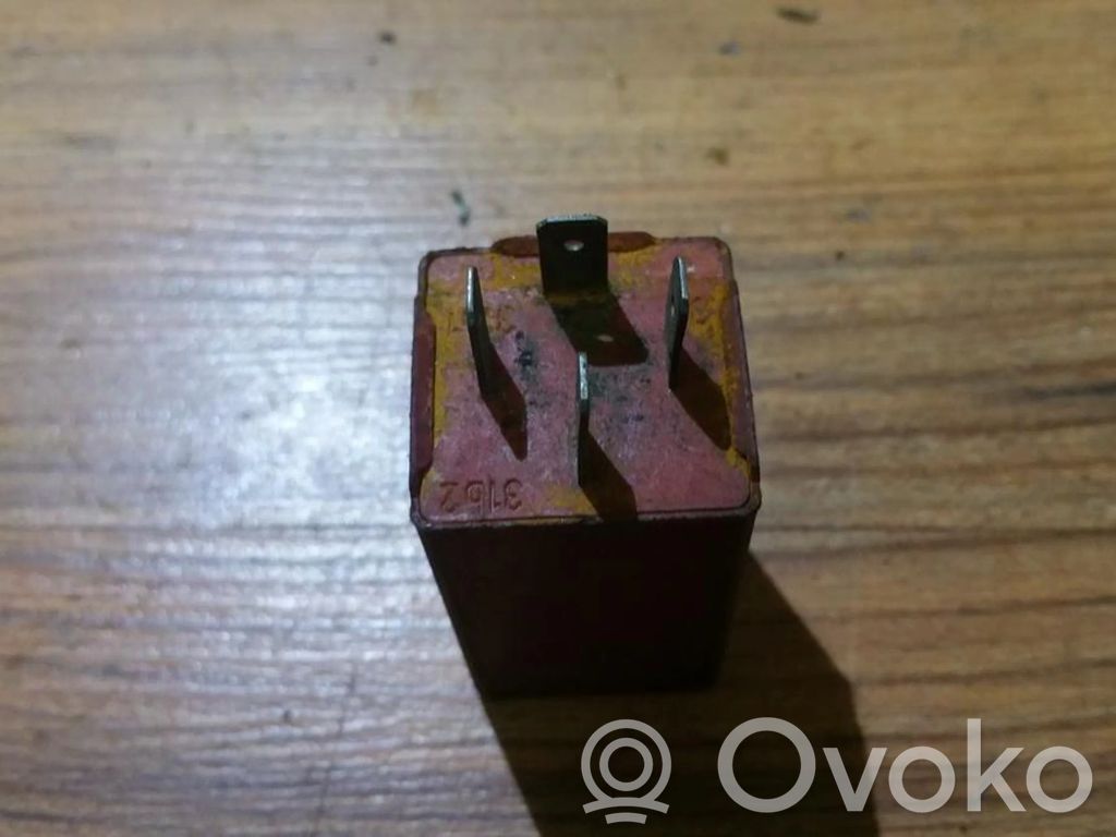 Kita rėlė   86VB17C499BA,86VB17C499BA,86VB17C499BA,86VB17C499BA,C95YA