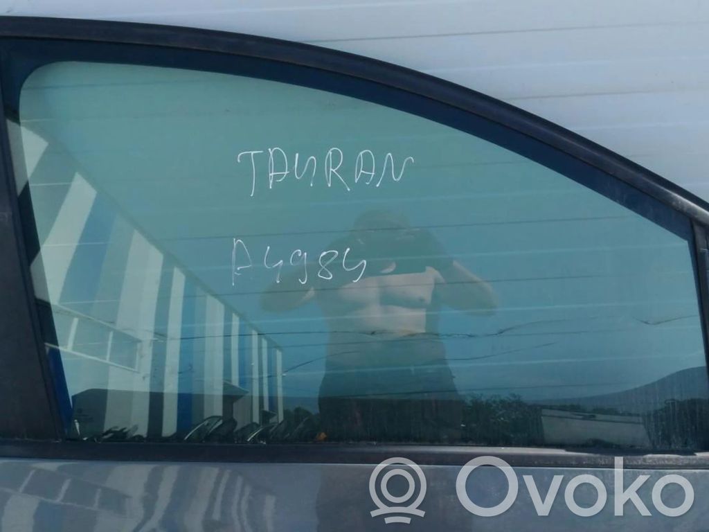 Volkswagen Touran I Vitre de fenêtre porte avant (4 portes)
