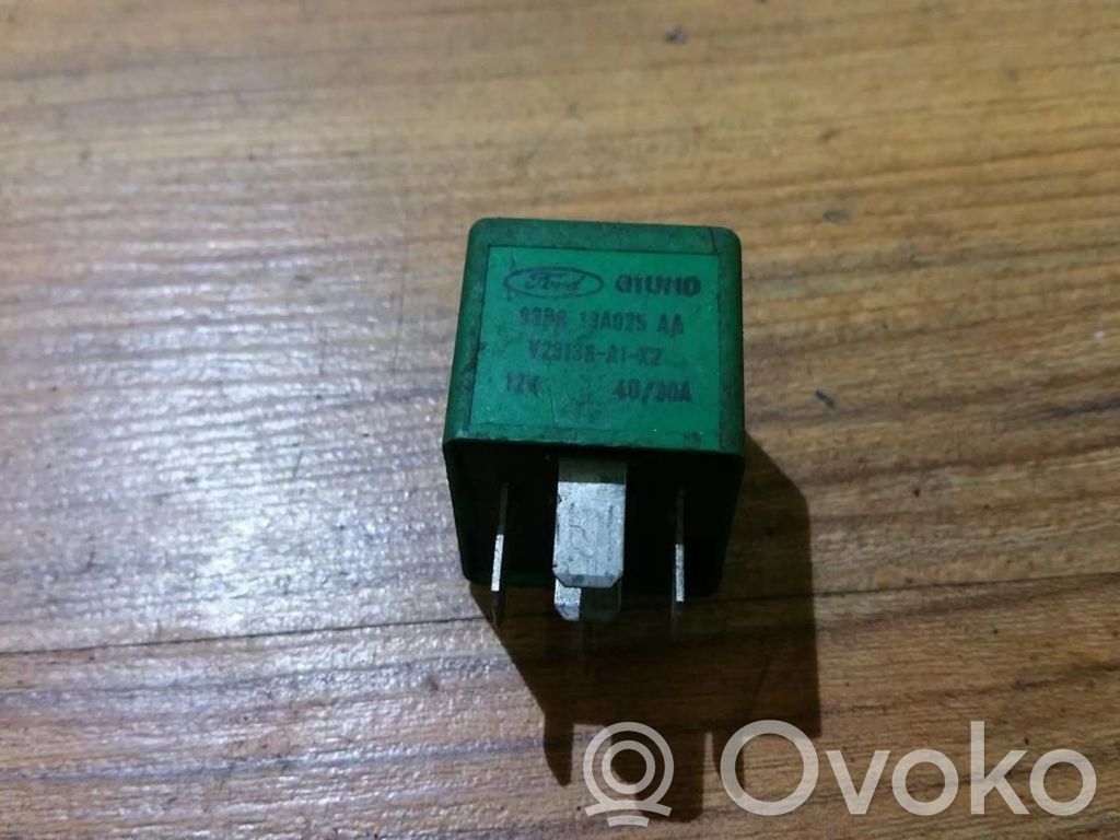 Muu rele   93BG13A025AA,V23136A1X2,93BG13A025AA,G1UHD,V23136A1X2