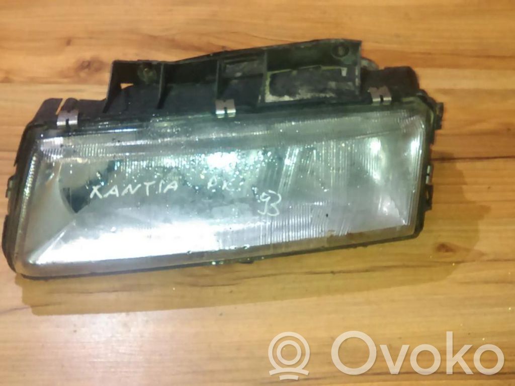 Phare frontale   927024,927024