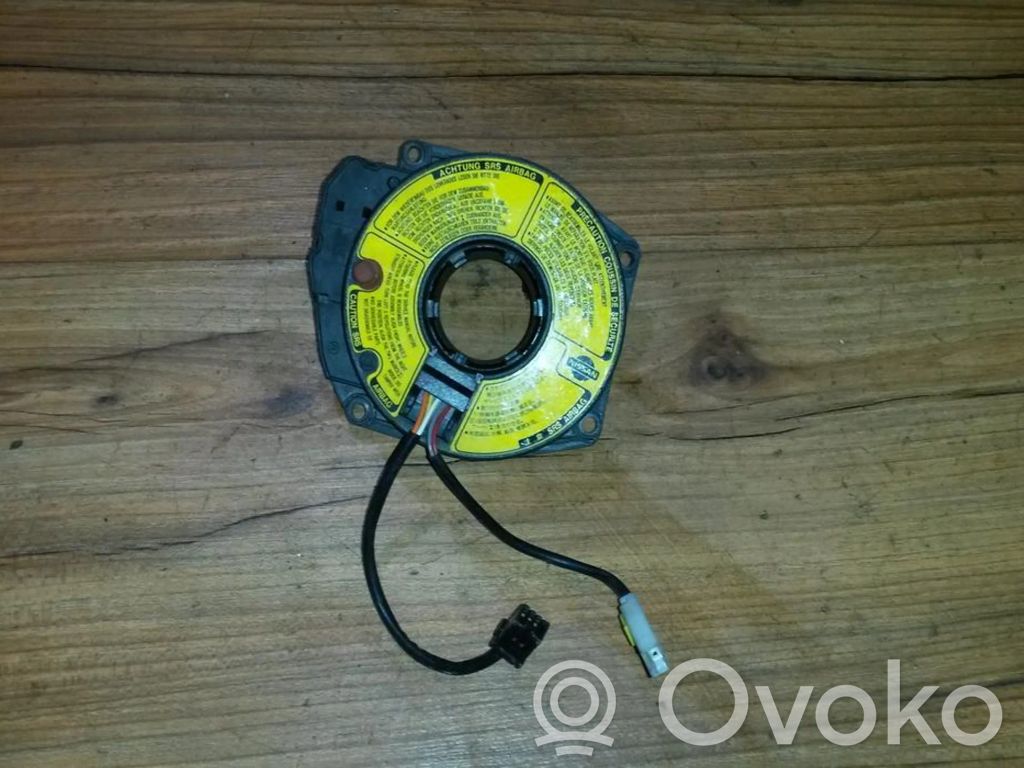 Nissan Primera Muelle espiral del airbag (Anillo SRS)
