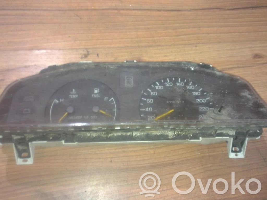 Subaru Legacy Compteur de vitesse tableau de bord 