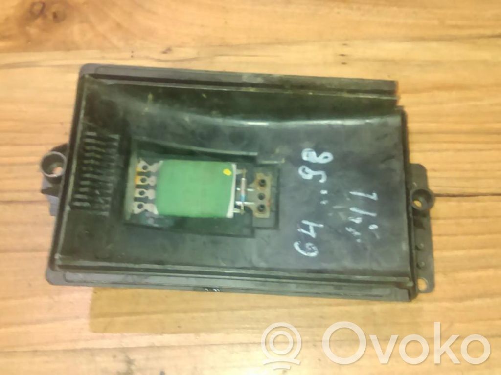 Volkswagen Golf IV Motor aerotermă/rezistor ventilator 