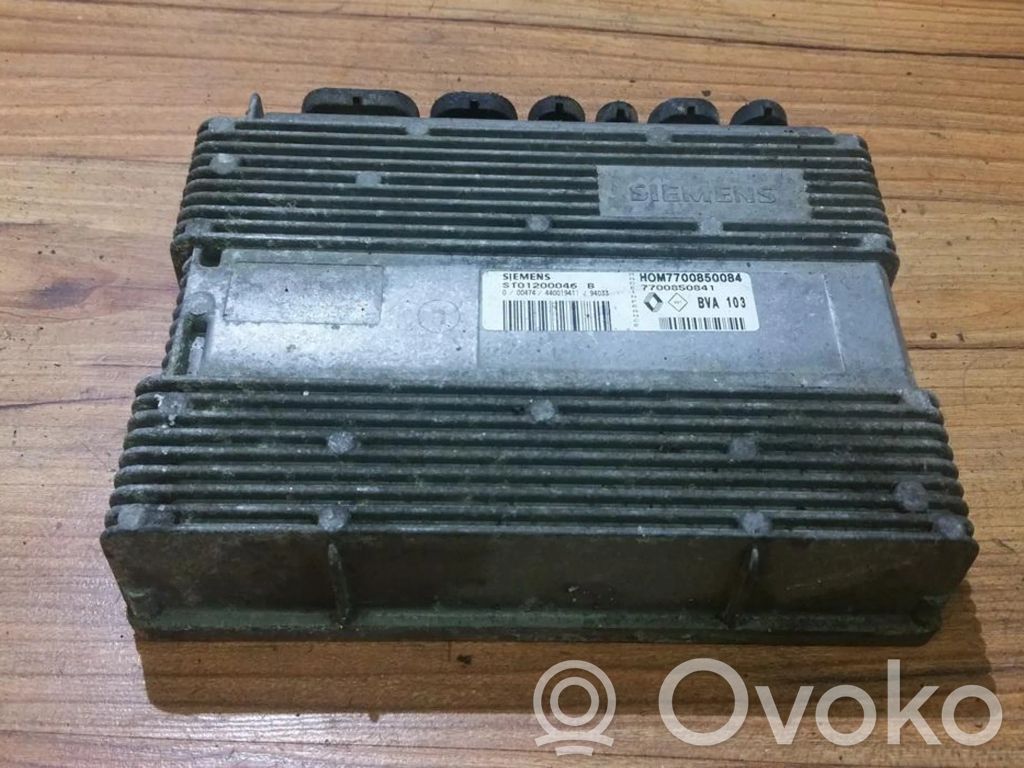 Renault 19 Engine control unit/module 