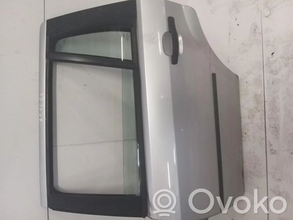 Takaoven ikkunalasi