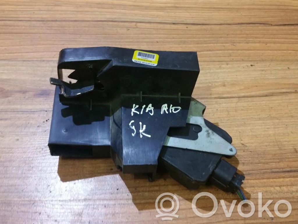 KIA Rio Takaoven lukko 