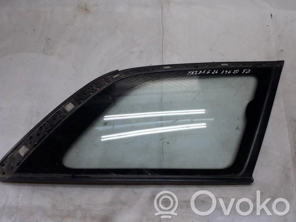 Rear side window