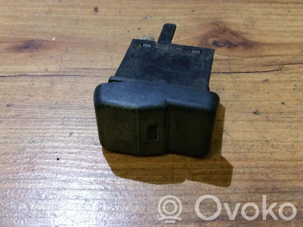 Volkswagen Vento Interruttore parabrezza/alzacristalli 