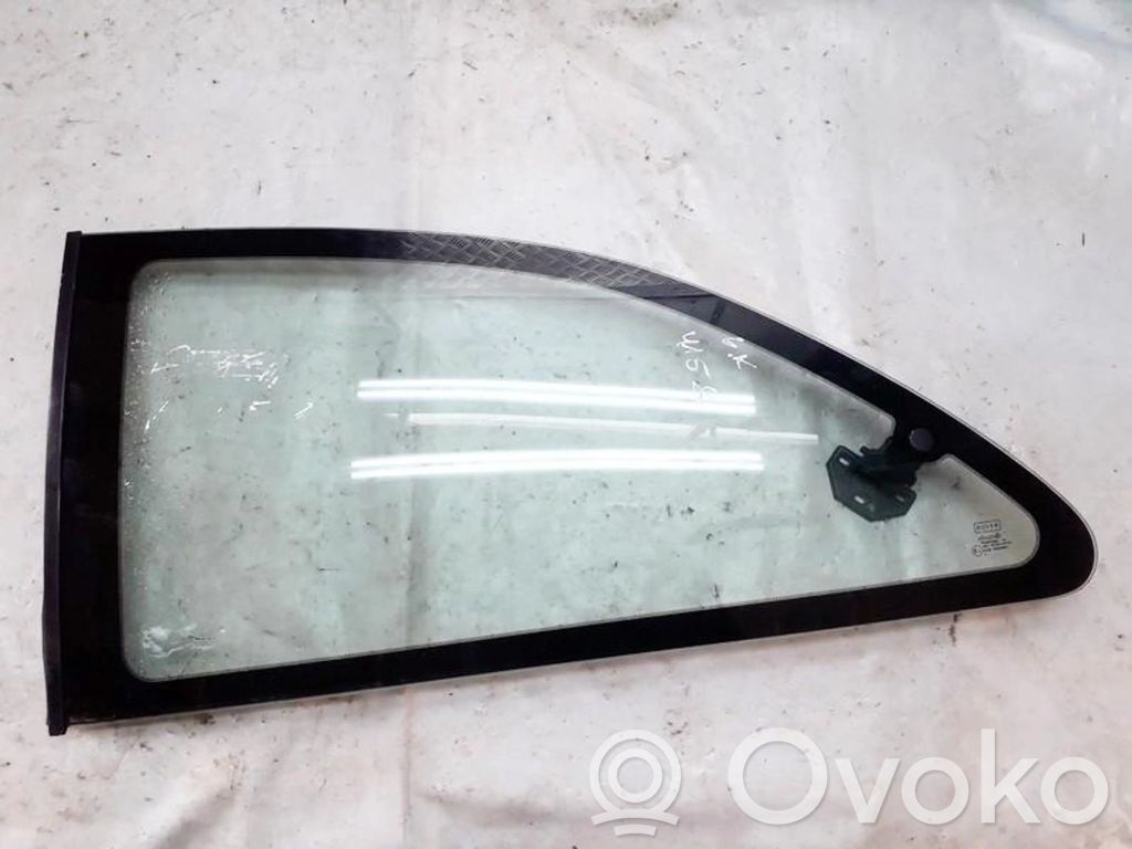 Rover 214 - 216 - 220 Szyba karoseryjna tylna 