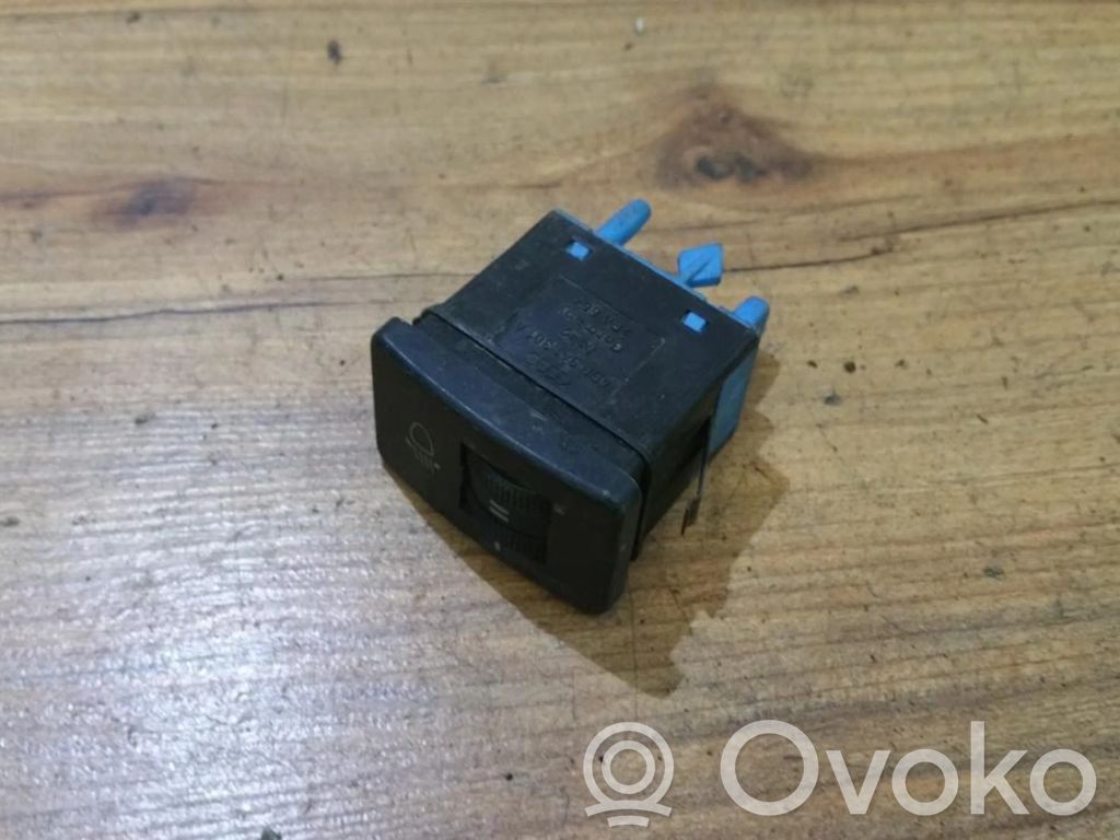 Audi A8 S8 D2 4D Interruttore di regolazione livello altezza dei fari 