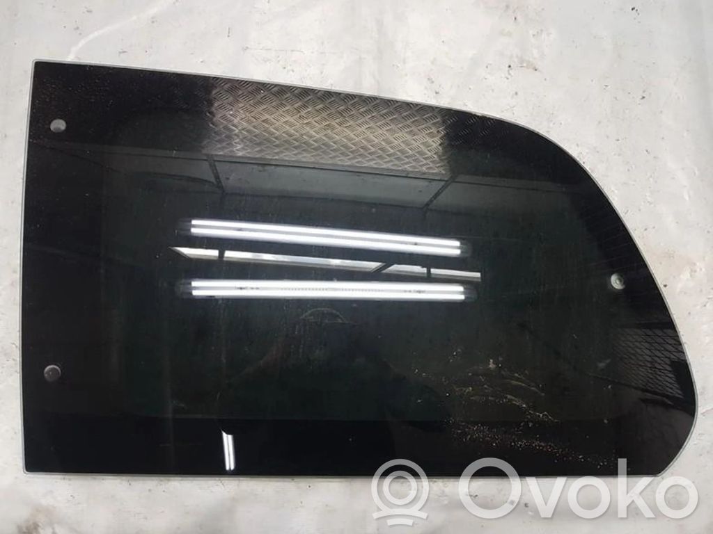 Rear side window