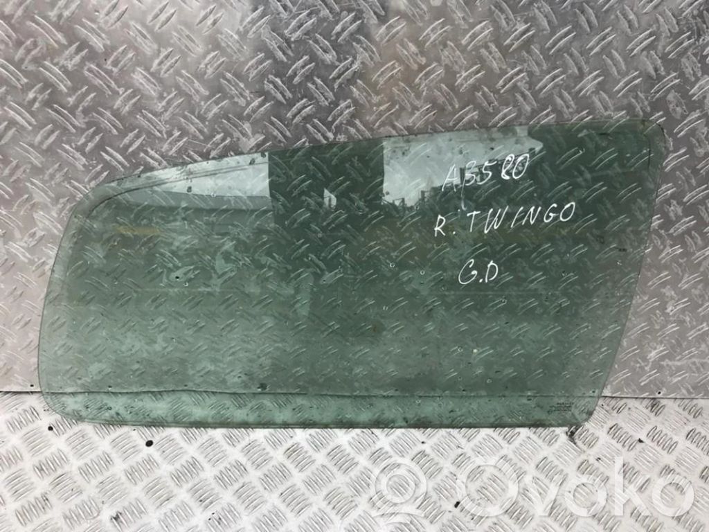 Geam lateral spate
