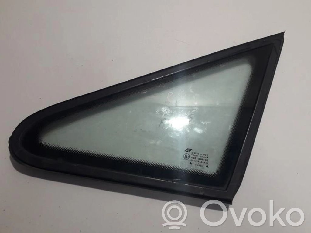Front triangle window/glass