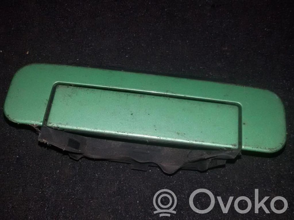 Audi A4 S4 B5 8D Maniglia esterna per portiera anteriore