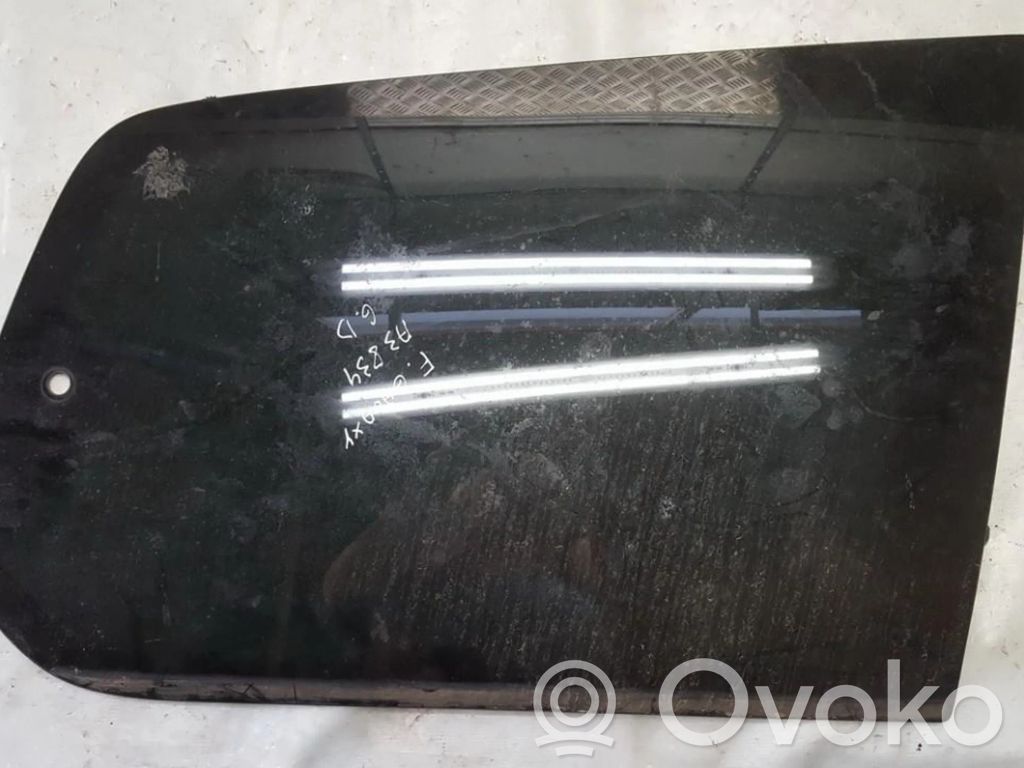 Rear side window