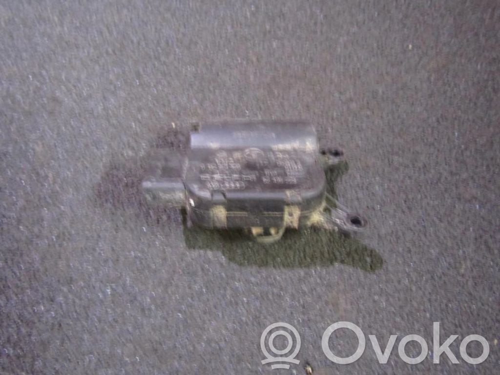 Volkswagen Touareg I Motor/actuator clapetă aer 