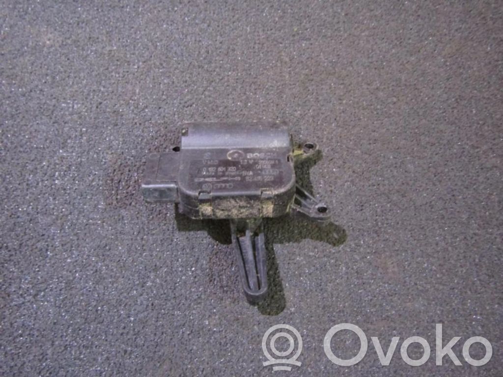Volkswagen Touareg I Motor/actuator clapetă aer 