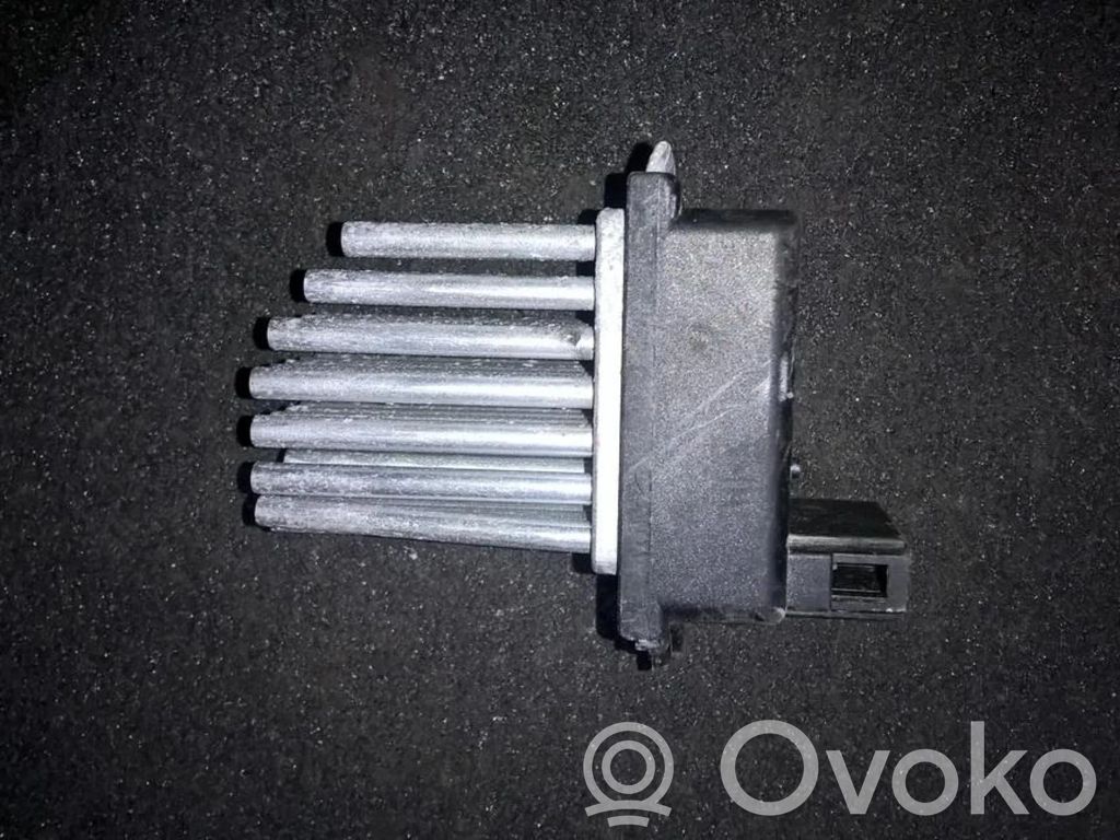 Motor aerotermă/rezistor ventilator   4B0820521,5DS00646702,4B0820521,5DS00646702,MF246810149