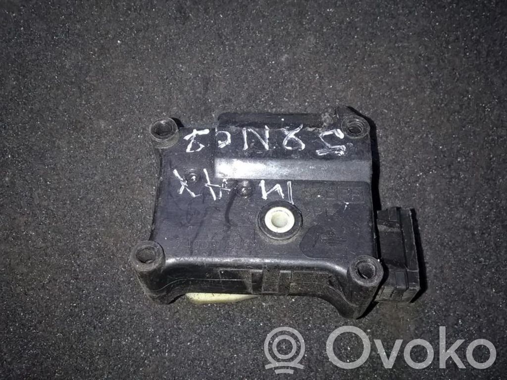 Nissan Maxima Motor/activador trampilla de calefacción 