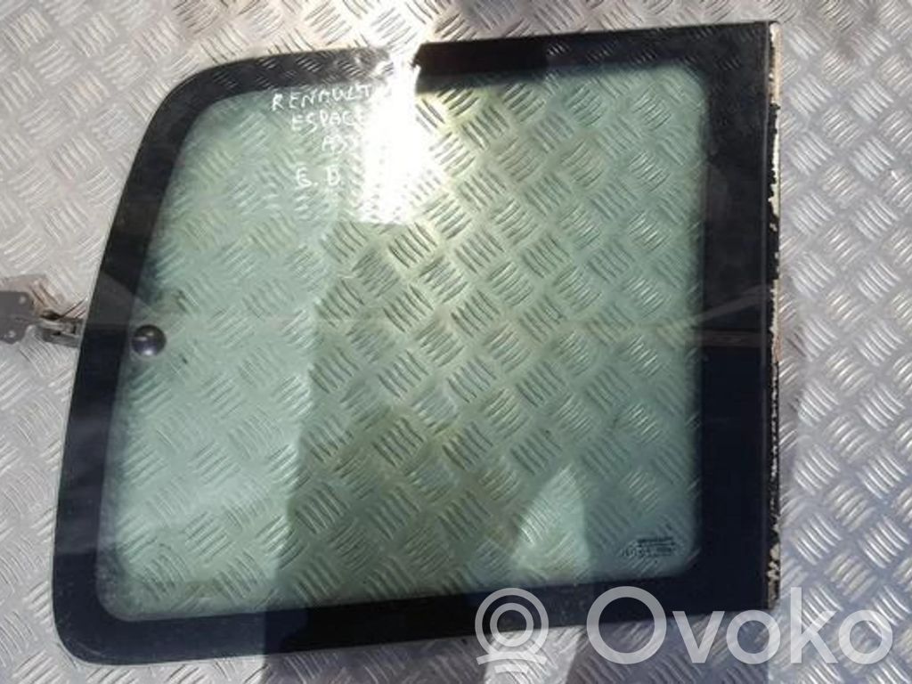 Rear side window