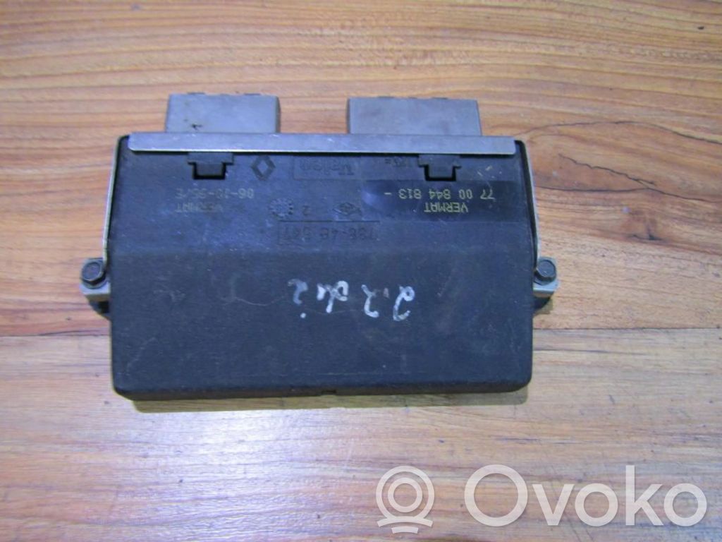 Renault Laguna I Module confort 