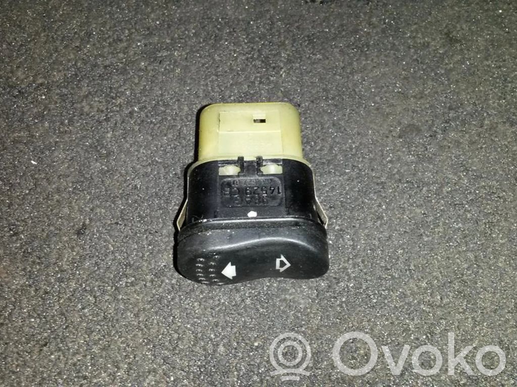 Ford Focus Comutator comandă geamuri electrice 