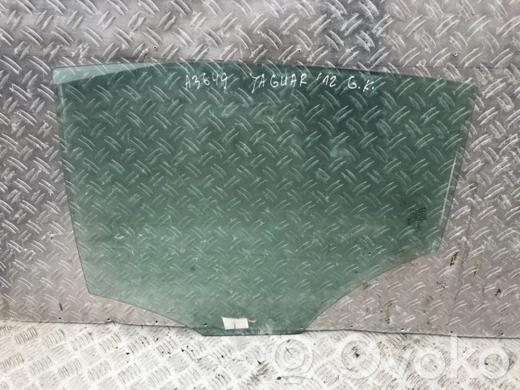 Takaoven ikkunalasi