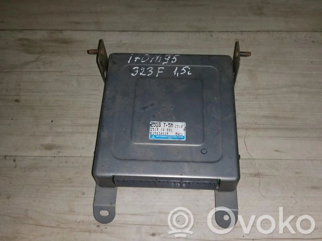 Mazda 323 F Sterownik / Moduł ECU 