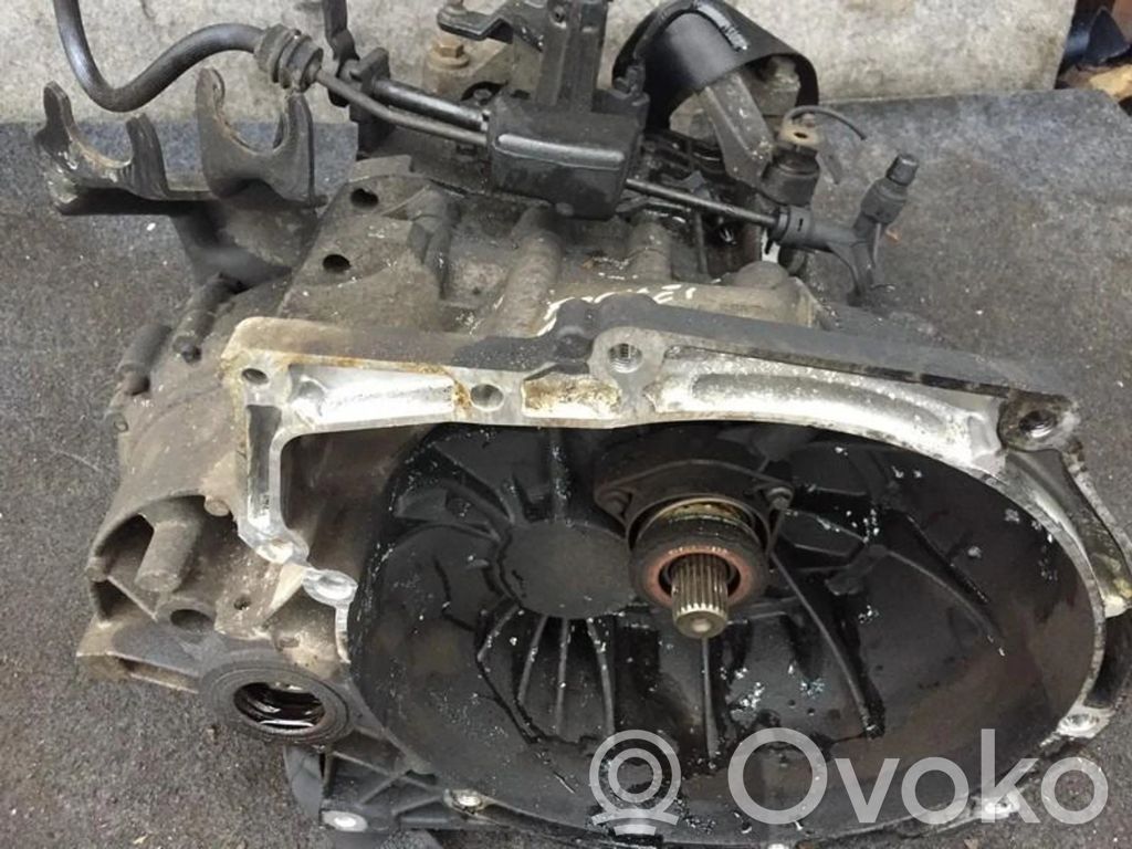 Ford Focus Scatola del cambio manuale a 5 velocità 