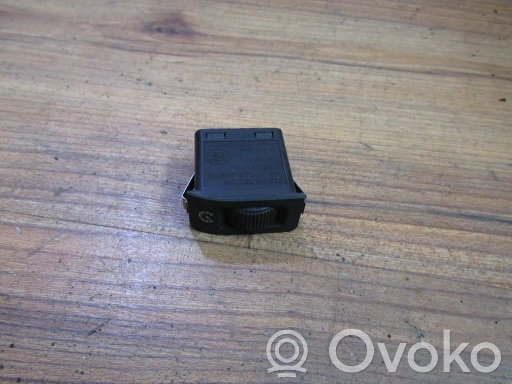 Comutator lumini bord   61318352216,259160,61318352216