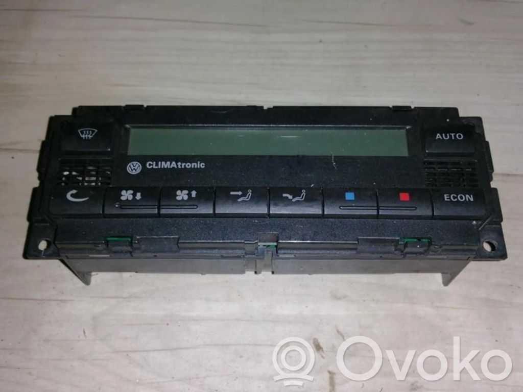 Volkswagen PASSAT B5 Unitate control climatizare 