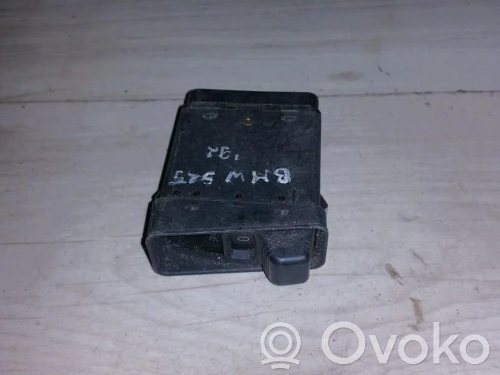 Light switch