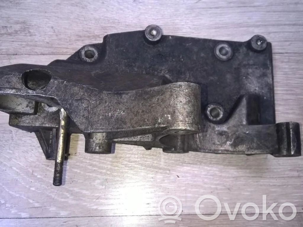 Engine mounting bracket   96182628,96182628