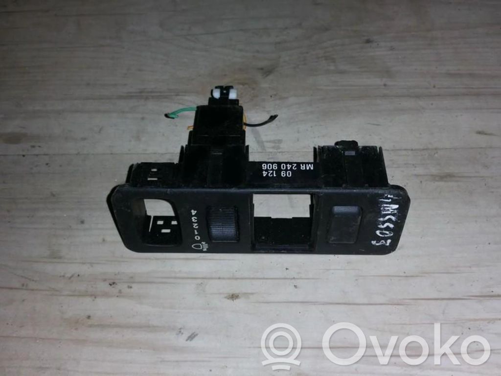 Headlight level height control switch   MR240906,09124,09124,MR240906