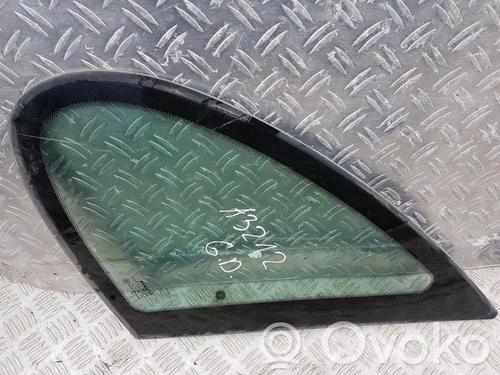 Rear side window
