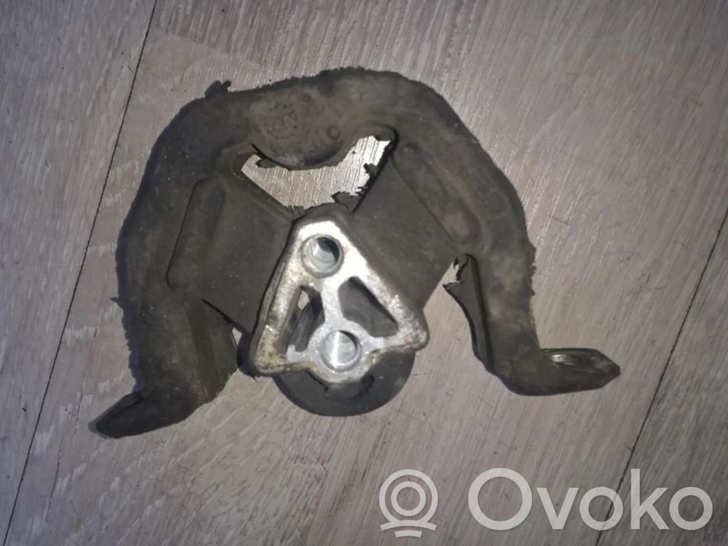 Opel Astra F Engine mount bracket 