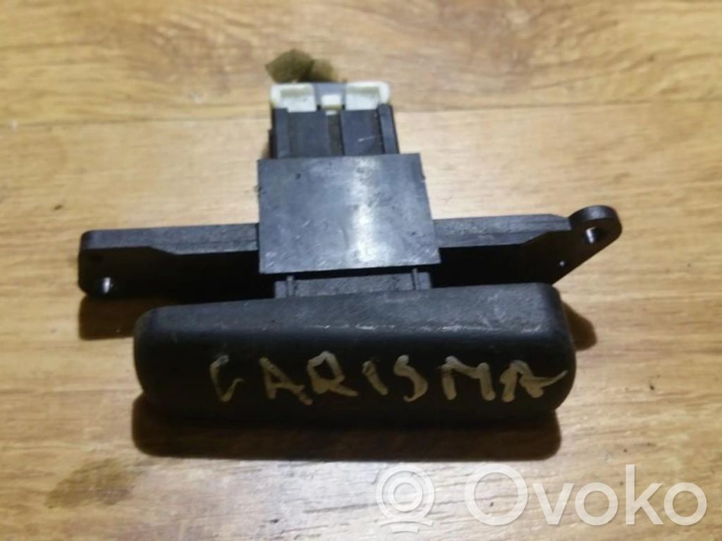 Botón interruptor de luz de peligro   MR114083,MR114083