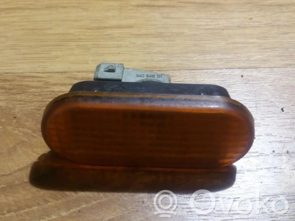 Volkswagen Golf III Seitenblinker