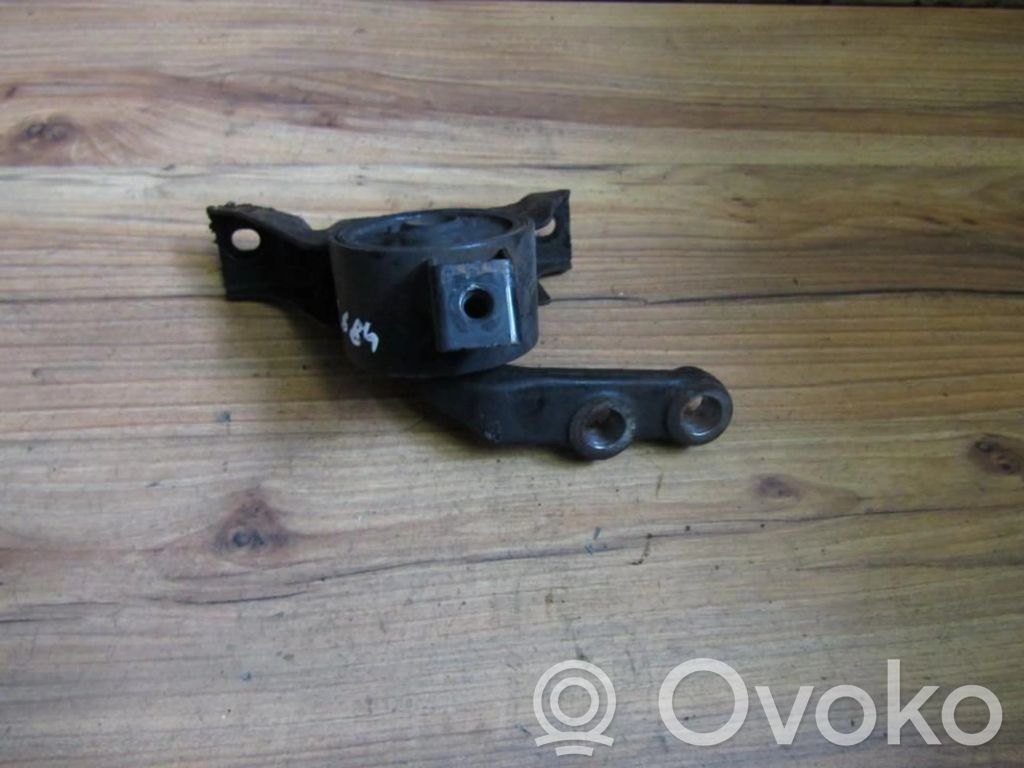 Mazda 323 F Supporto di montaggio del motore 