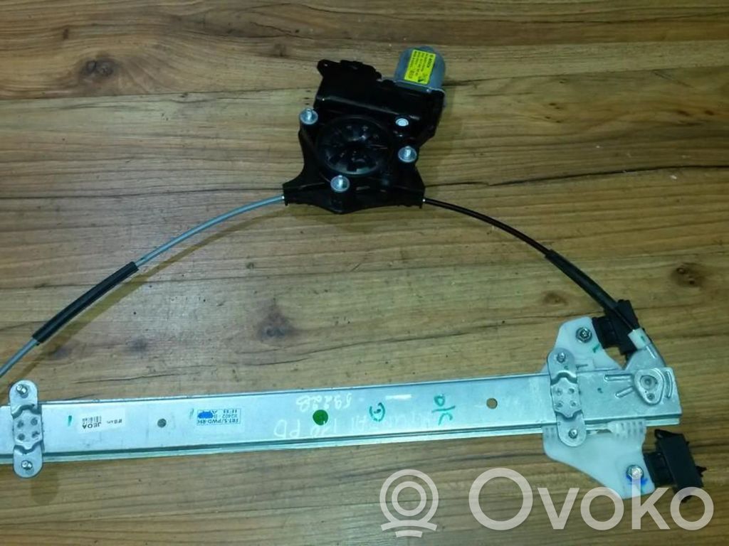 Regulador con motor de la ventanilla de la puerta corredera   82402B4100,82402B4100