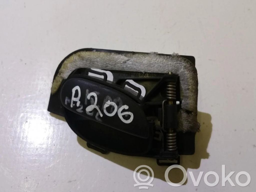 Peugeot 206 Manecilla interna puerta trasera 