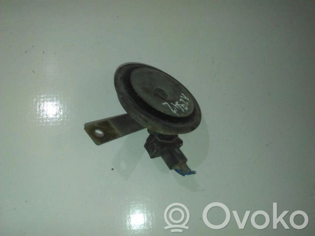 Mitsubishi Carisma Clacson